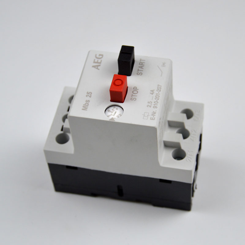Motorový ochranný jistič (spínač) MERZ 4,0 - 6,3 A