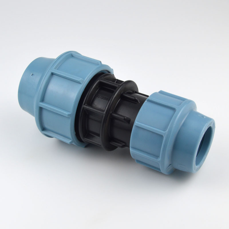 PE spojka přímá redukovaná 40 x 32 plastová